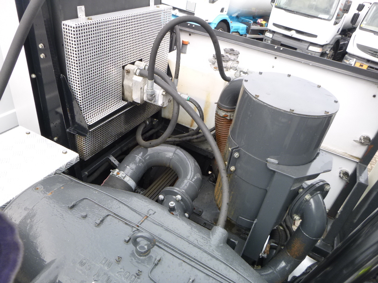 Όχημα εκκένωσης βόθρων Mercedes Actros 2541 6x2 RHD E5 Huwer vacuum tank / hydrocureur 12 m3: φωτογραφία 11