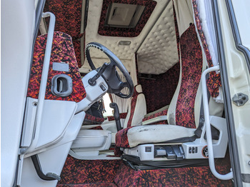 Scania R450 4x2 LowRoof Euro6 - Retarder - FullAir - Custom Interior - ManualGearbox (T1377) - Τράκτορας: φωτογραφία 5