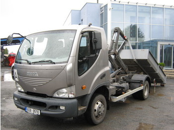  AVIA D90-160 Abrollkipper - Φορτηγό μεταφοράς εμπορευματοκιβωτίων/ Κινητό αμάξωμα