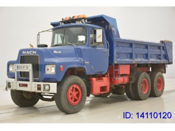 MACK DM609 - 6x4 - Φορτηγό ανατρεπόμενο