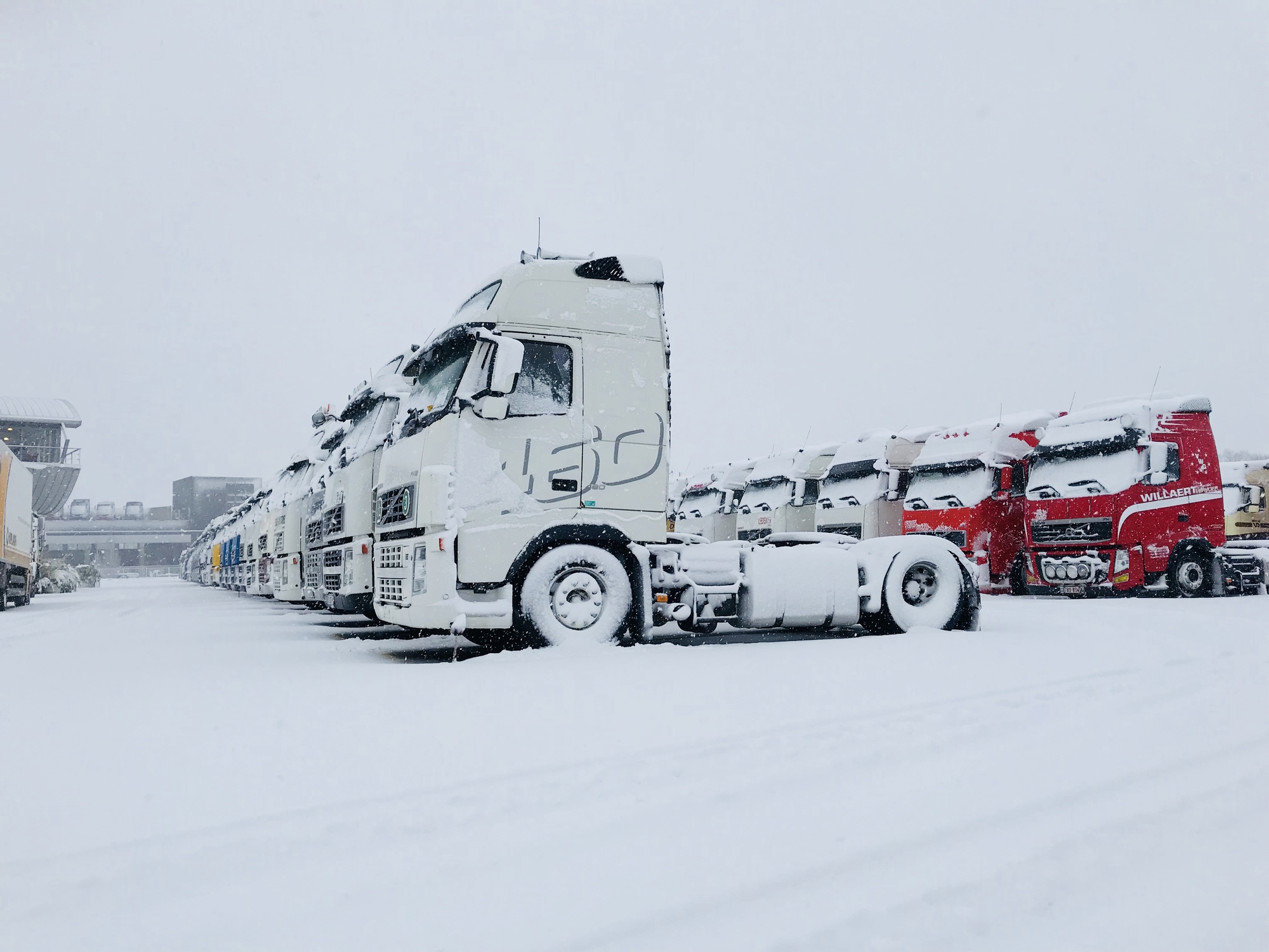 Degroote Trucks & Trailers - Οχήματα προς πώληση undefined: φωτογραφία 10